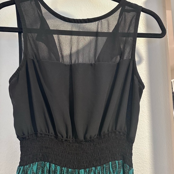 Manaola Black and Teal Sleeveless Dress - Picture 3 of 3